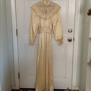 Vintage Wedding Dress